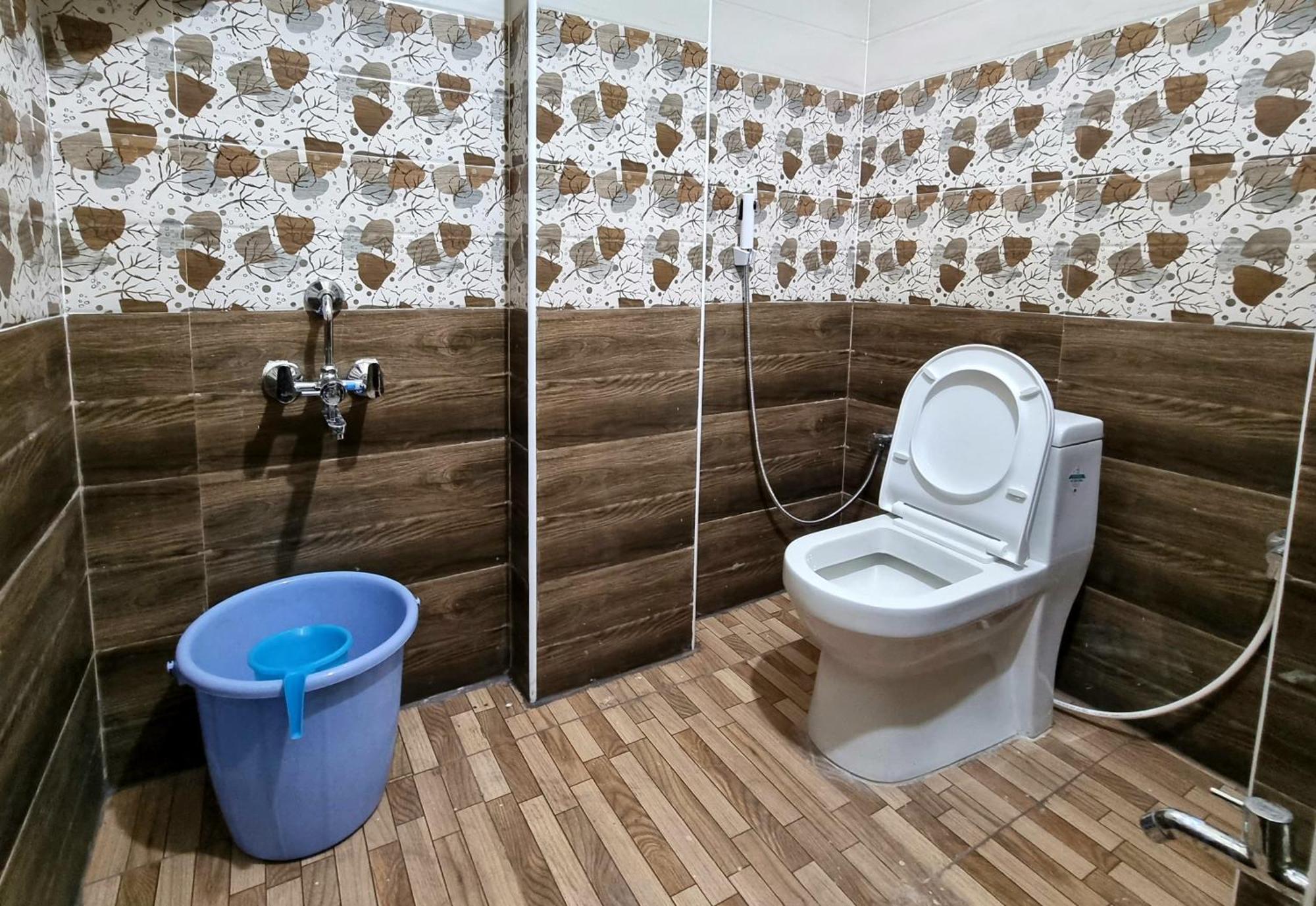 טירופאטי Sannidhi Service Apartments מראה חיצוני תמונה
